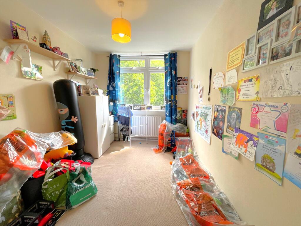 Apartment in London - View 4