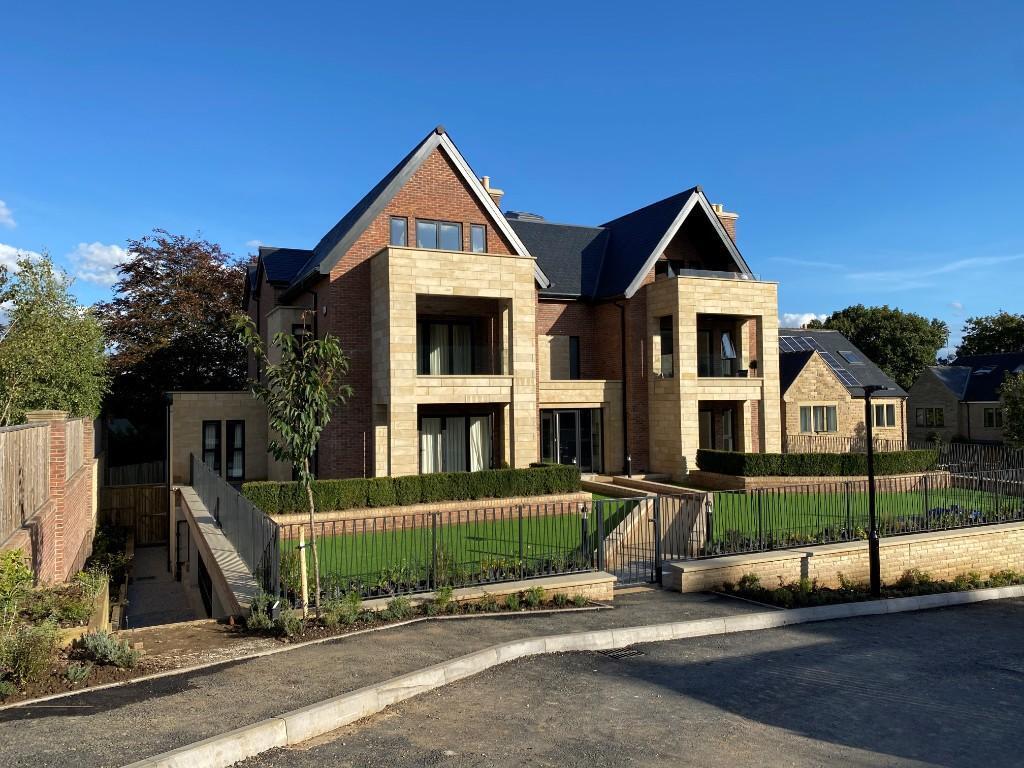 Main image of property: Apartment 2 Dore Lodge, 75 Dore Road, Sheffield, S17