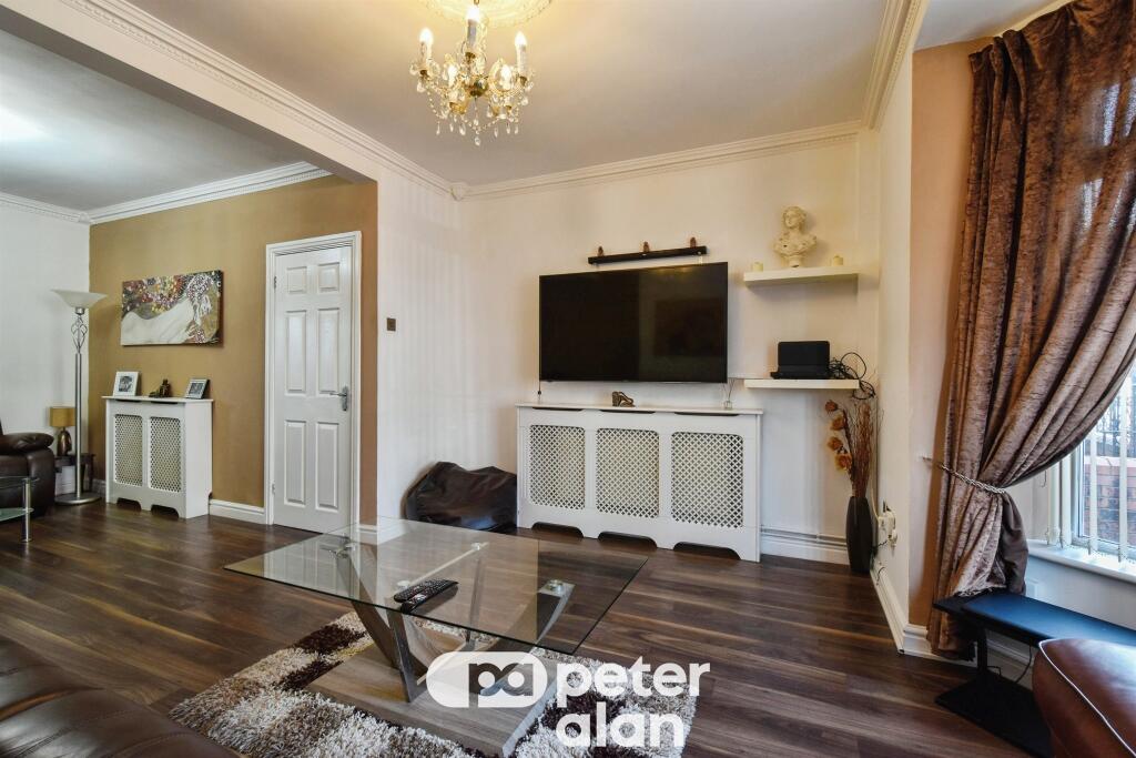 House in Tredegar, Bute Town, Rhymney - View 4