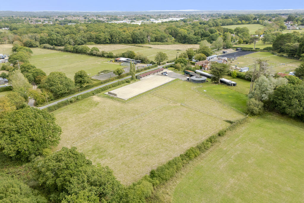 Arlington Road West, Hailsham - View 2