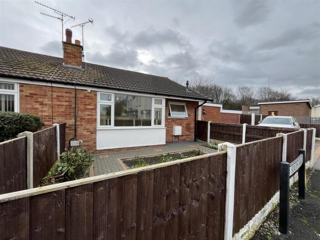 Main image of property: South Parade, Pensarn, Abergele