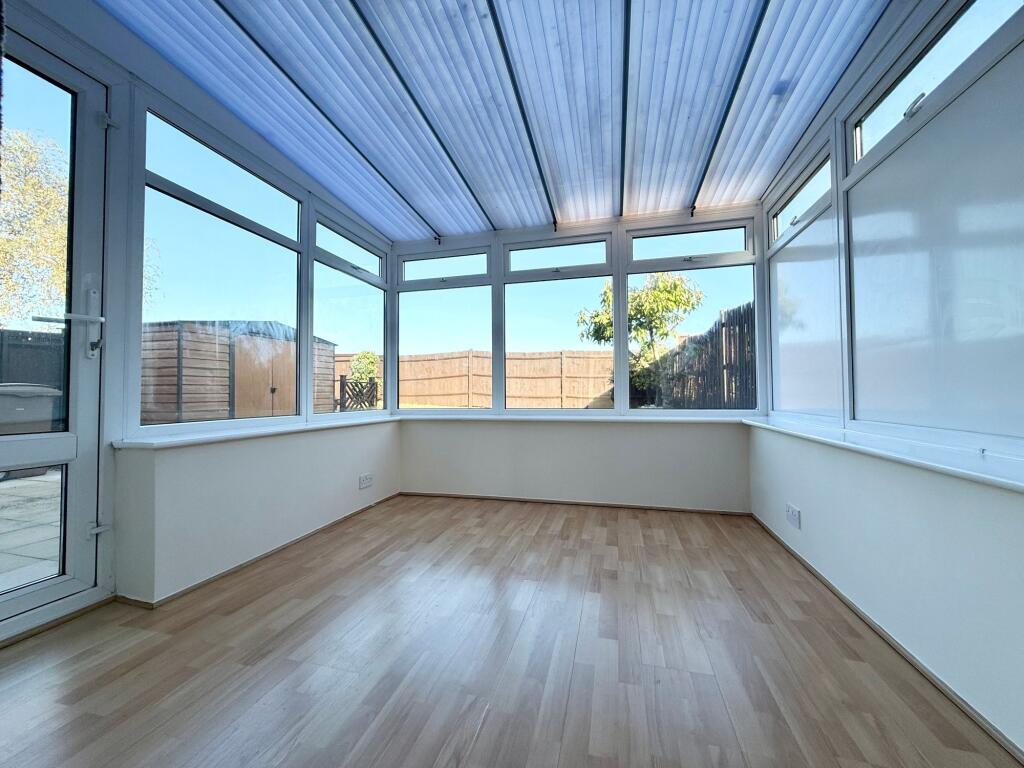 House in Luton - More