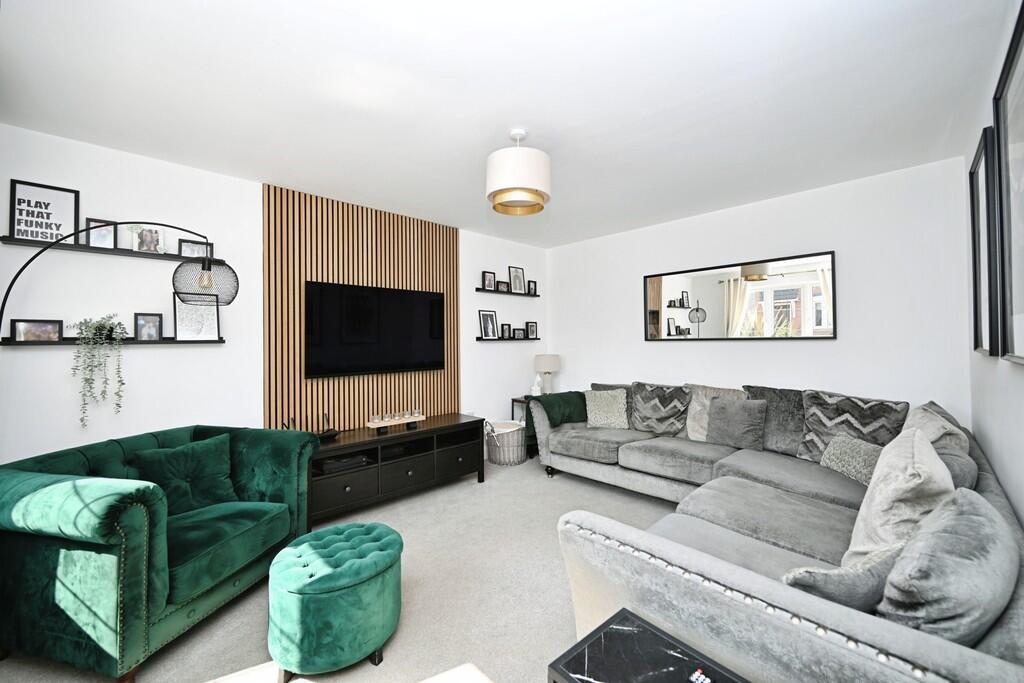 House in Rugby, Cawston - View 2
