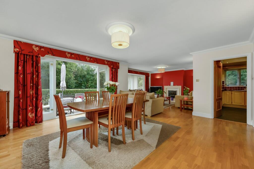 House in Spelthorne, Surrey - View 4