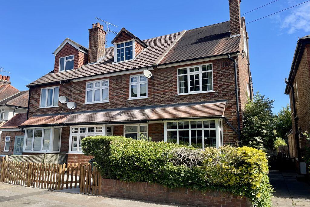 Main image of property: Common Road, Claygate