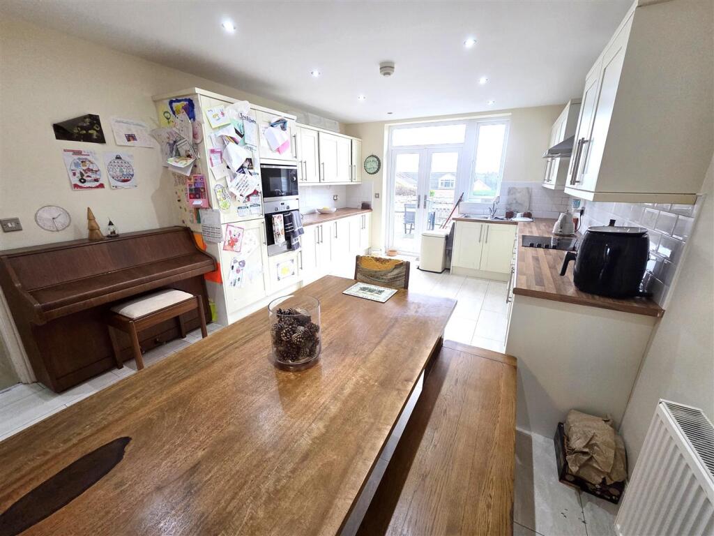 Stubley Lane, Dronfield Woodhouse, Dronfield - View 5