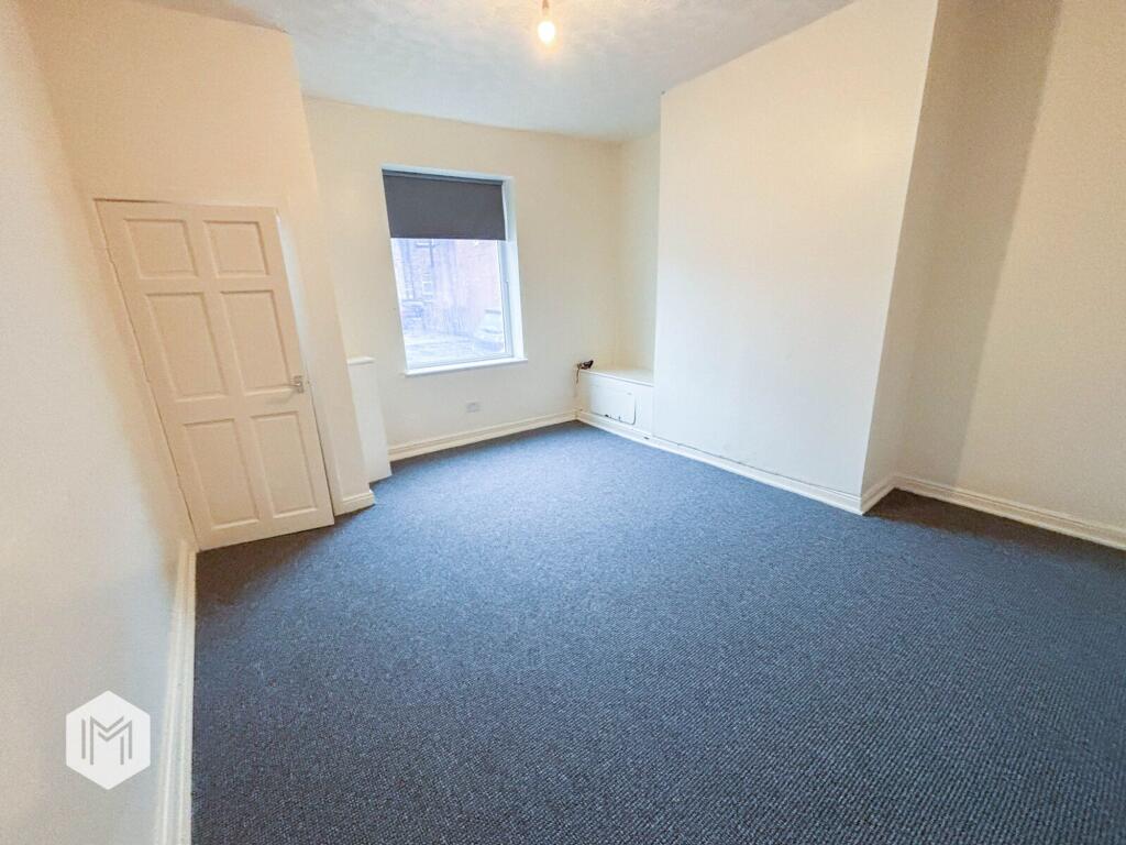 York Street, Bury, BL9 photo 3