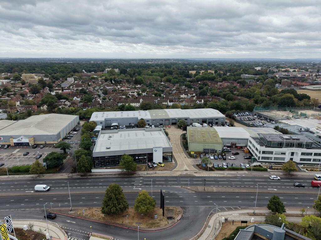 Unit 6 Gate Centre (10)
