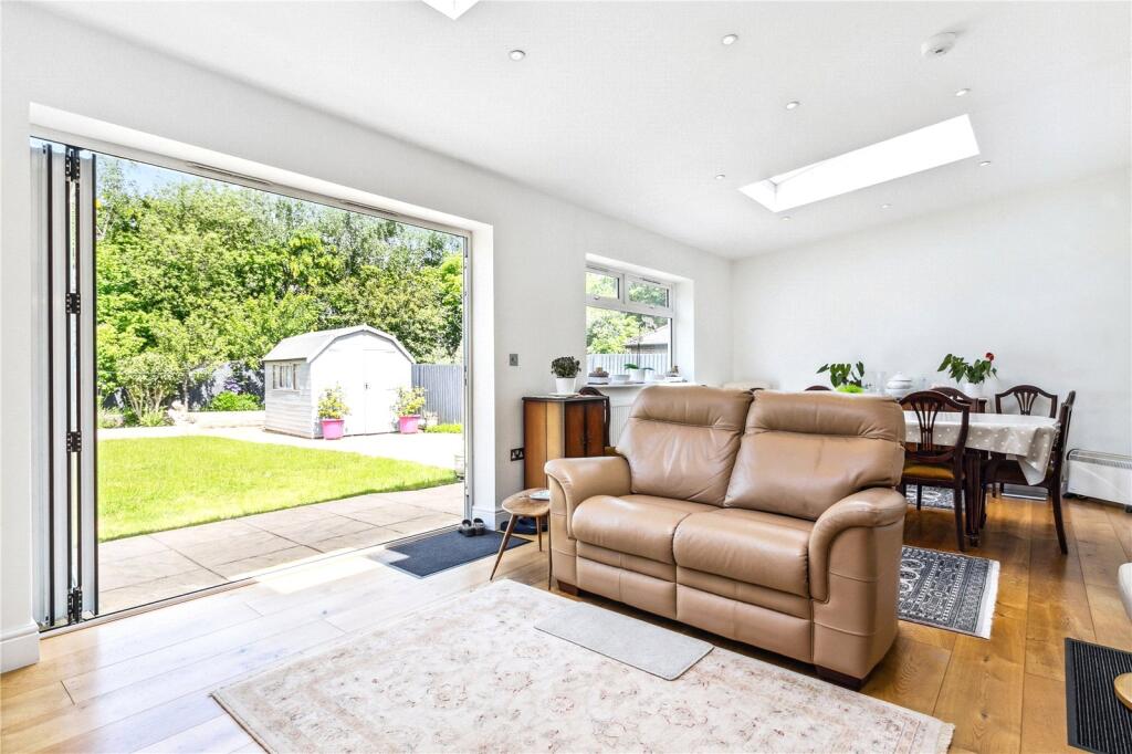 House in London - View 4