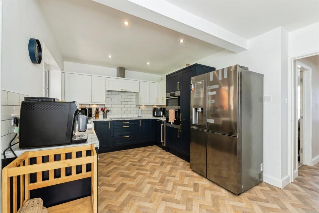 House in Thetford, Admirals - View 3