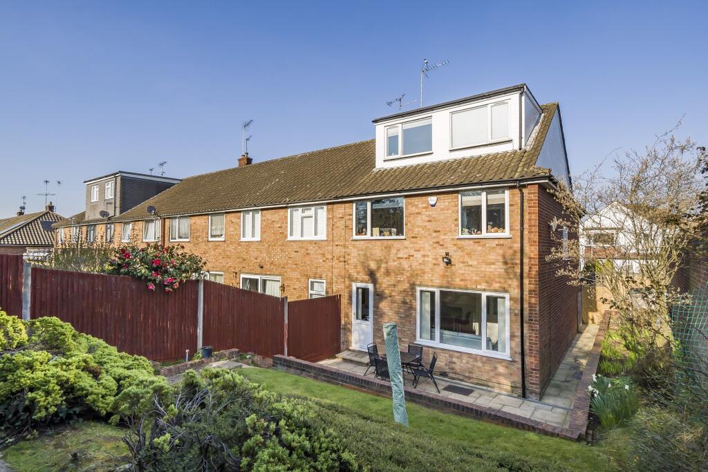 The Ridings, Alverstone Avenue, East Barnet, Barnet, Greater London, EN4 photo 2