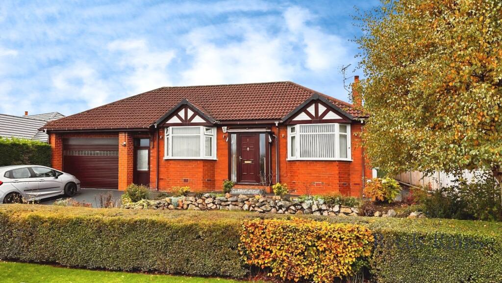 Main image of property: Moreton Avenue, Newcastle, Staffordshire, ST5