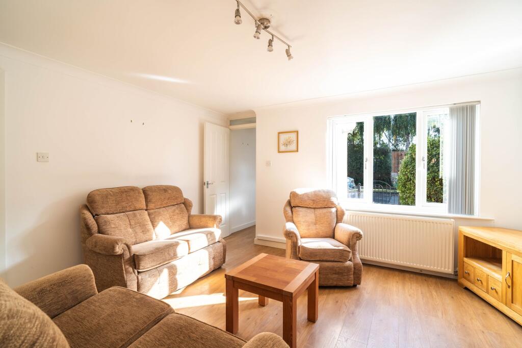 Apartment in Hull - View 3