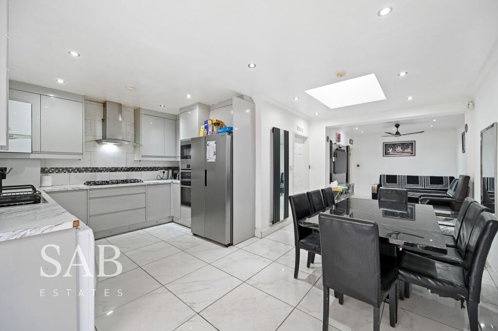 House in London, Greenford - View 4