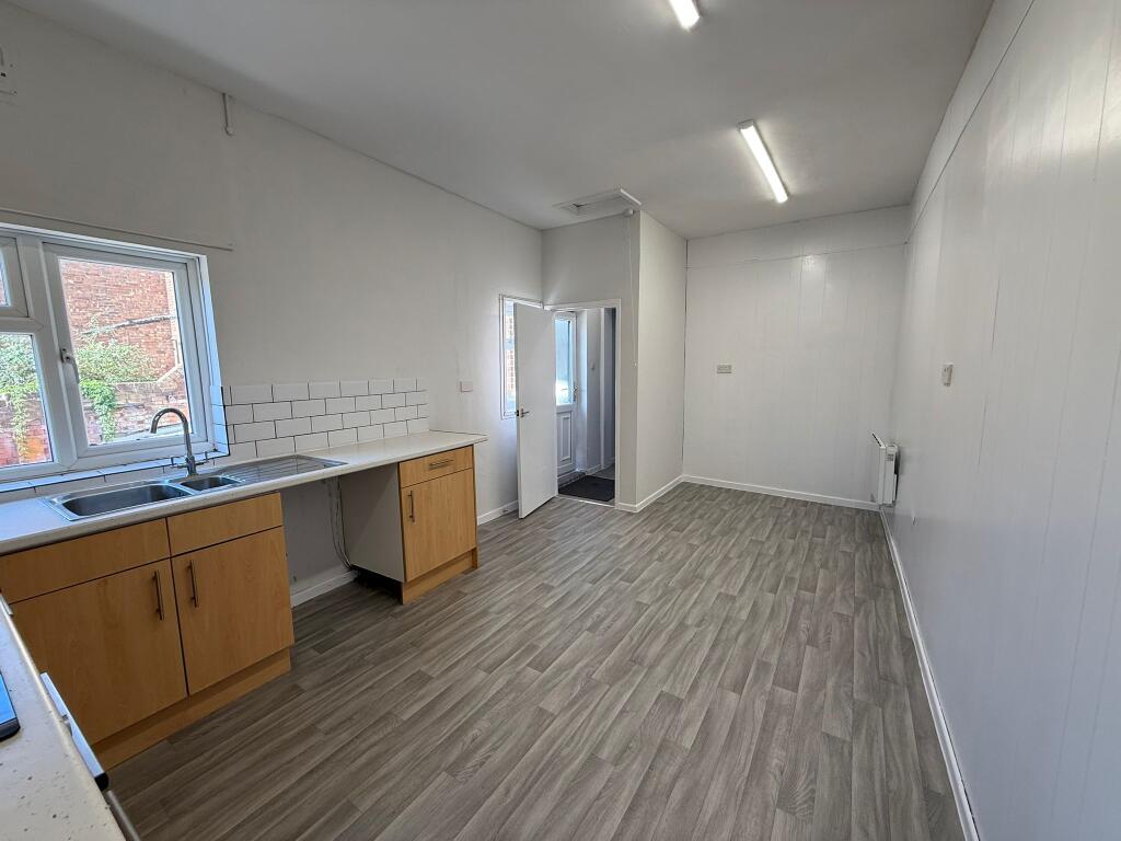 Apartment in Coventry - View 2