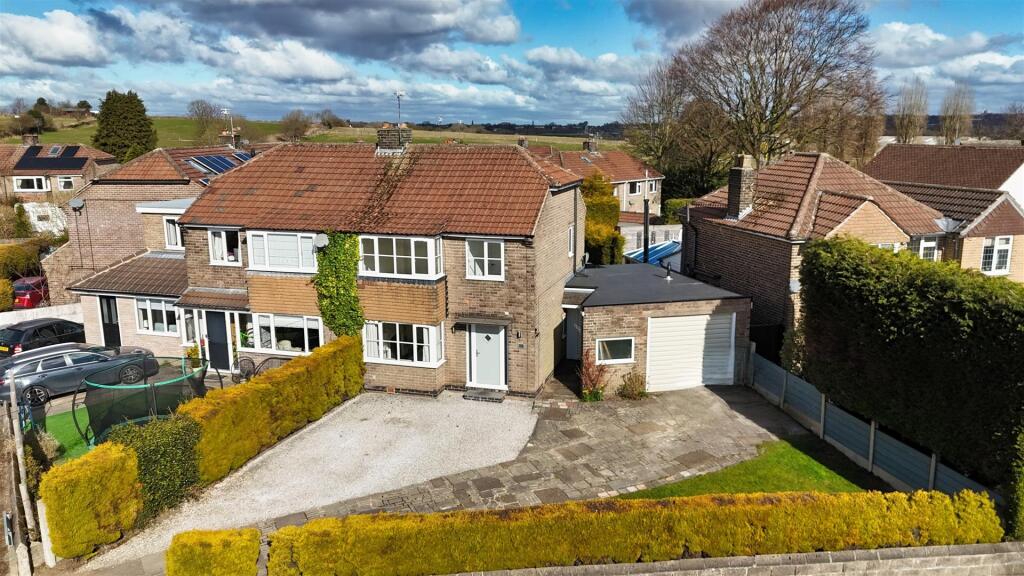 Main image of property: Barnes Avenue, Dronfield Woodhouse, Dronfield