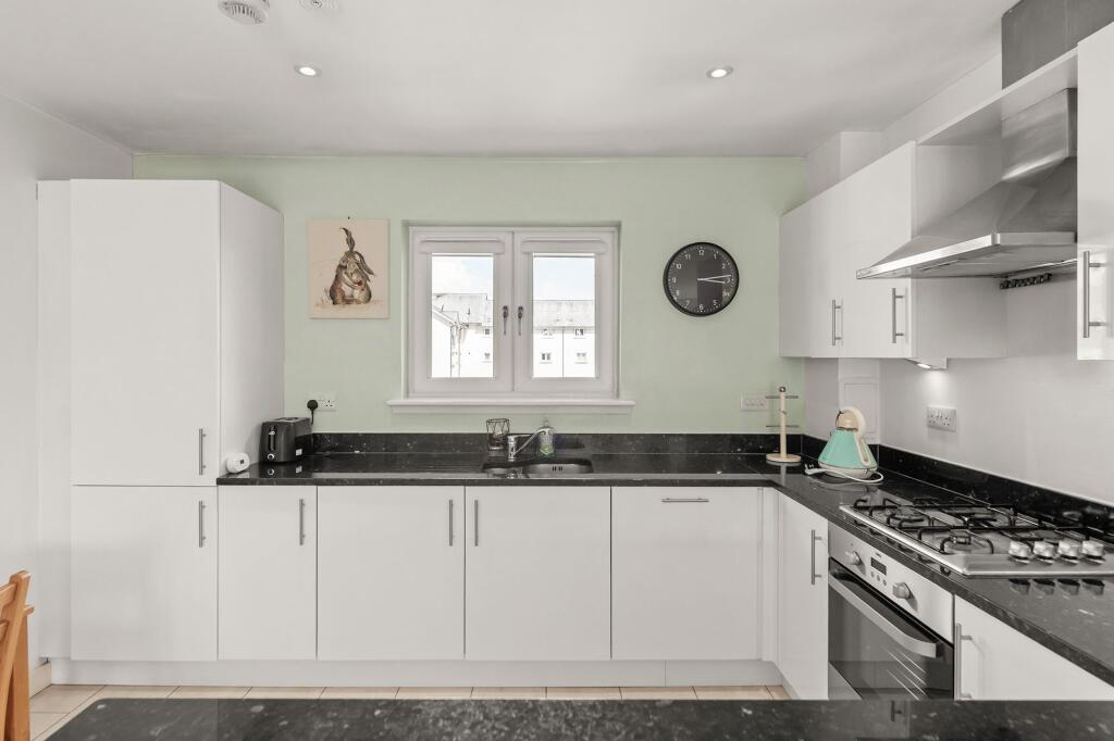 Apartment in Stirling, Lower Town, Riverside - View 3
