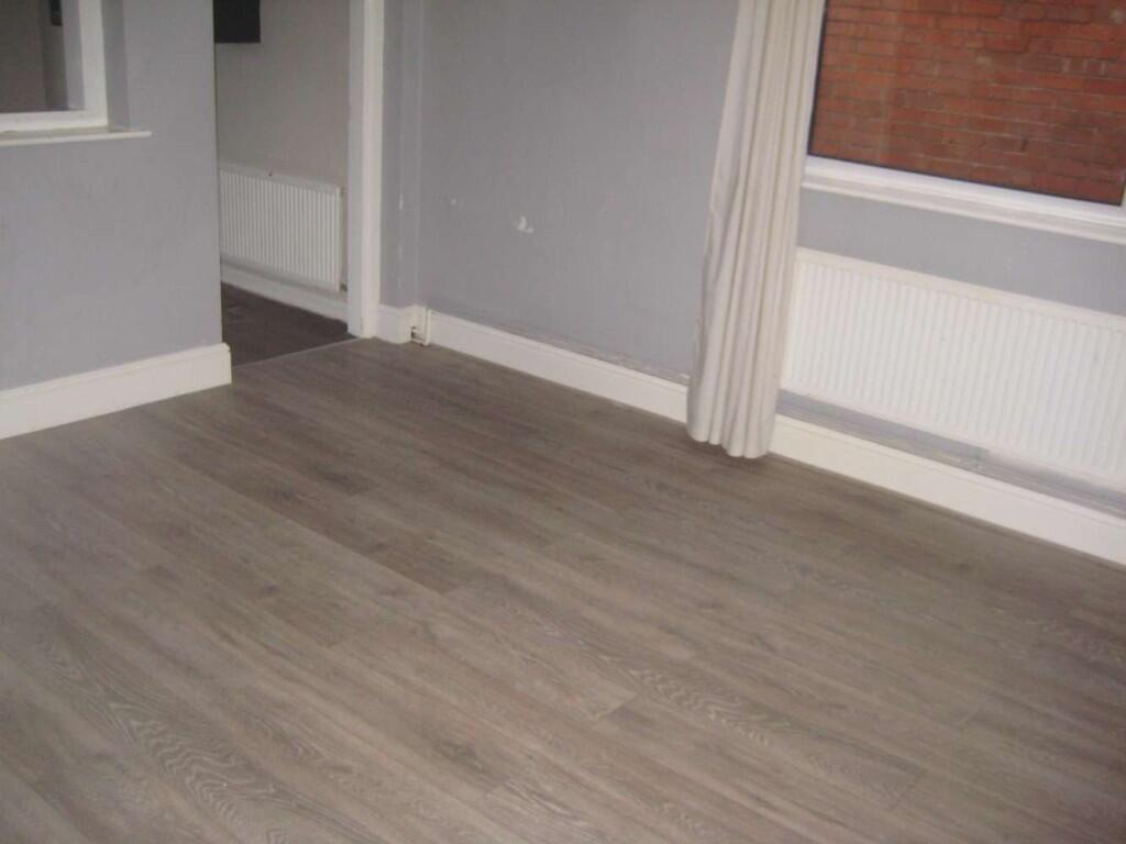 Shaftesbury Avenue, NG10 photo 5