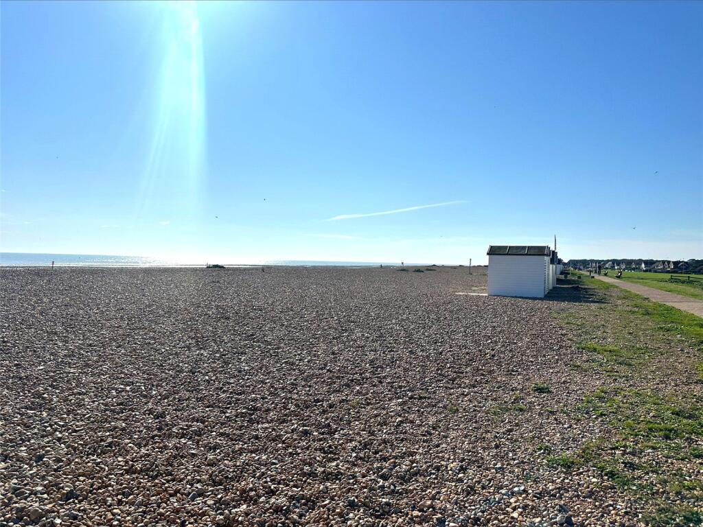 Marine Crescent, Goring-by-Sea, Worthing, West Sussex, BN12 - View 5