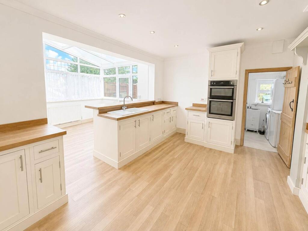 House in Bath - More