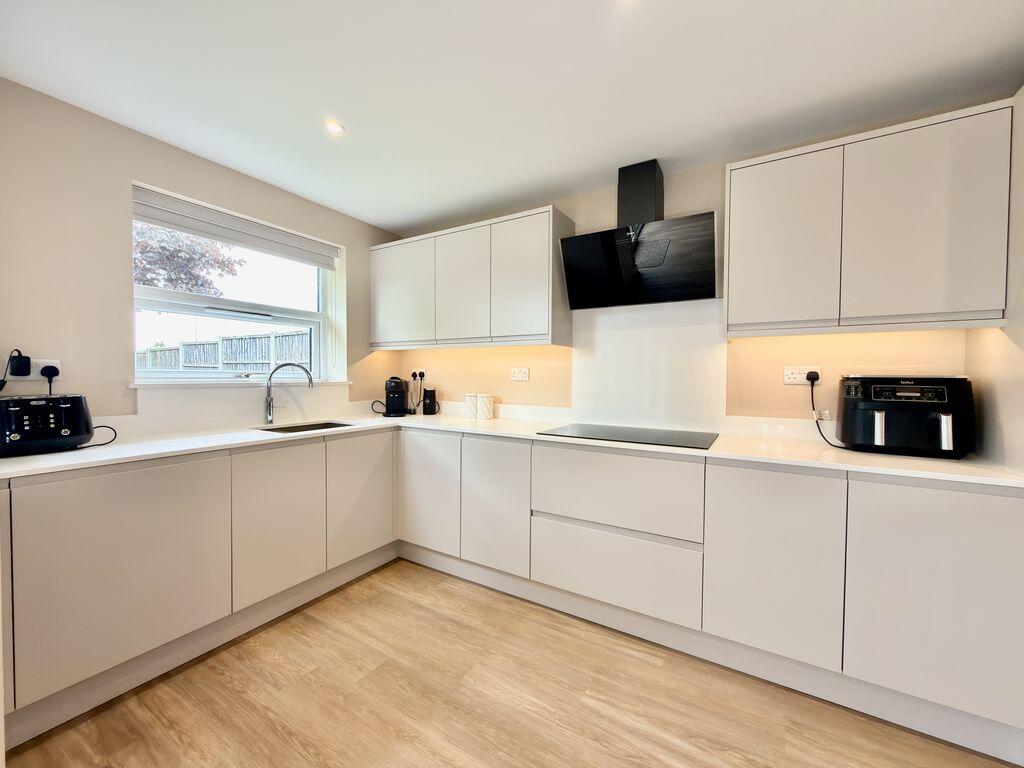 Lawnswood, Sutton Coldfield – další