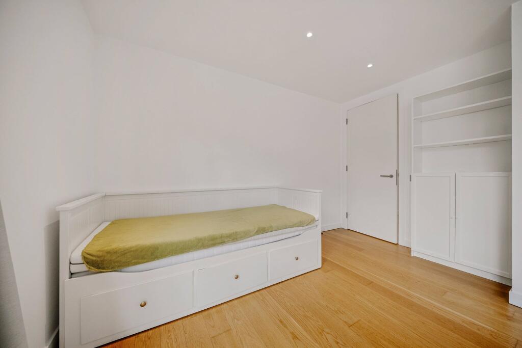Apartment in Edinburgh, Quartermile, Tollcross - View 5