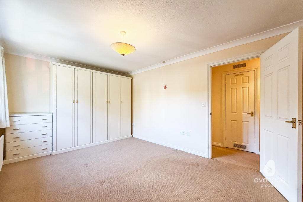 Apartment in Reading - More