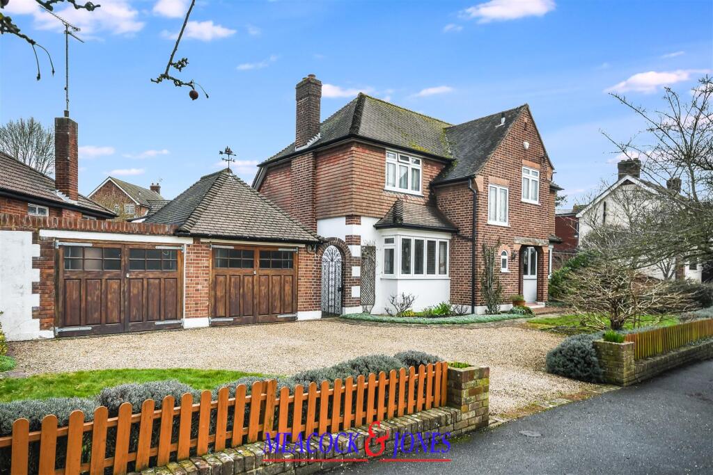 Main image of property: Shenfield Crescent, Brentwood