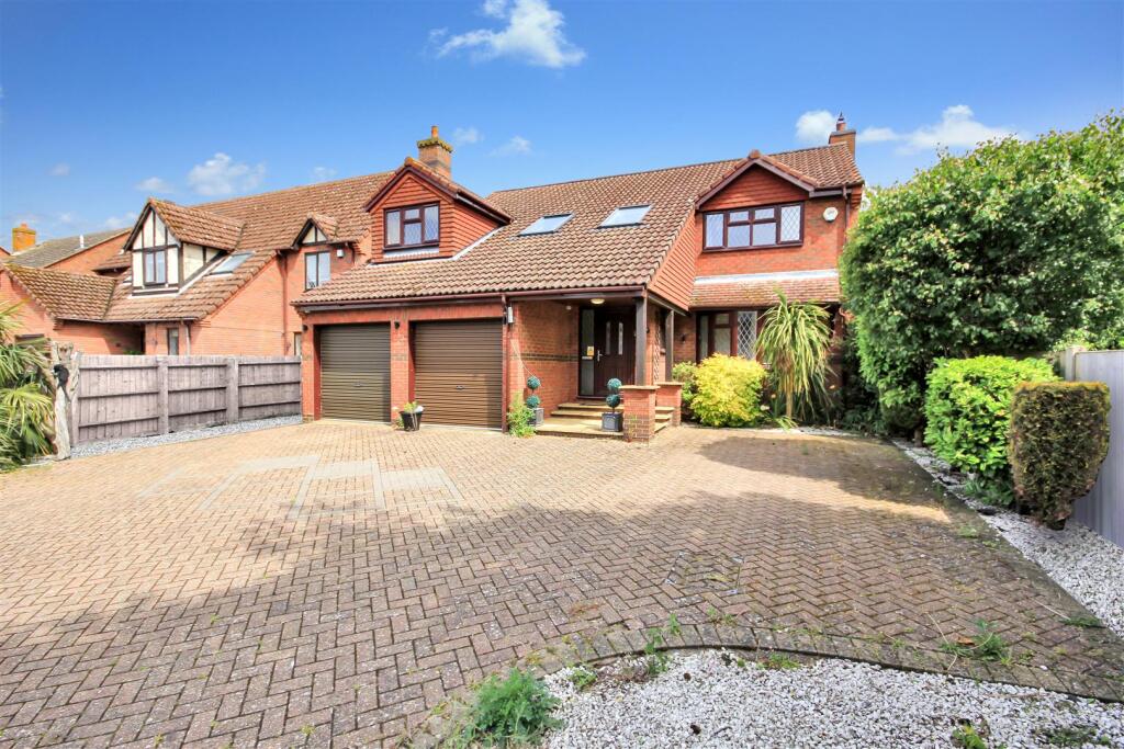 Main image of property: NN10, Cambridge Street, Wymington