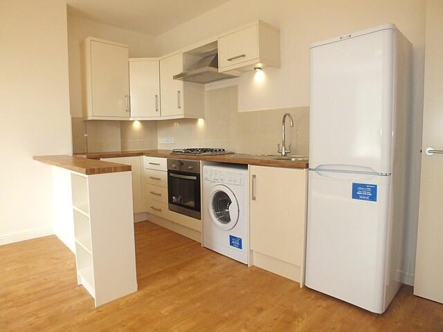 Apartment in Southampton - View 4