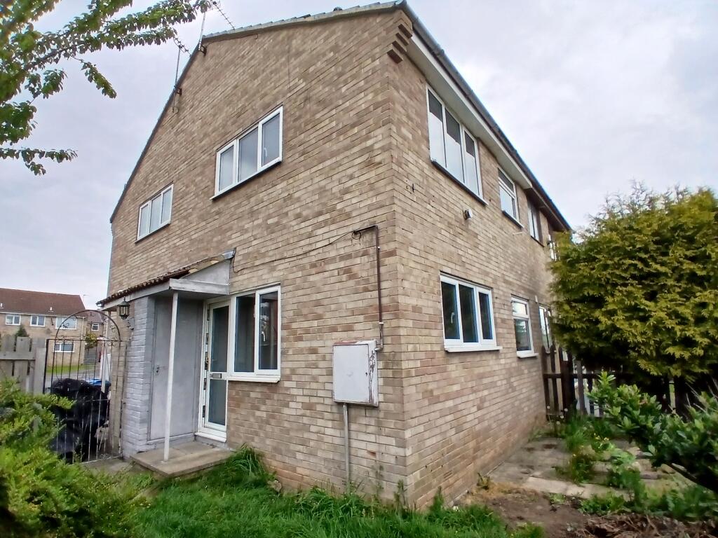 Main image of property: 114 Valley Road, Northallerton, North Yorkshire DL6 1SH