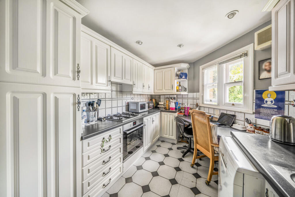 Apartment in London, Fortis Green, Muswell Hill - More