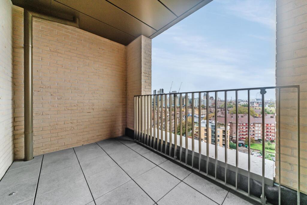 Apartment in London - View 4