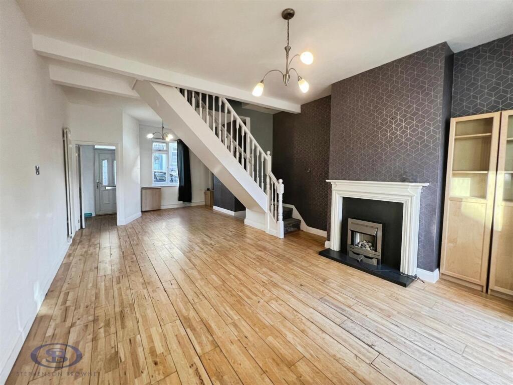 Chester Road, Audley photo 2