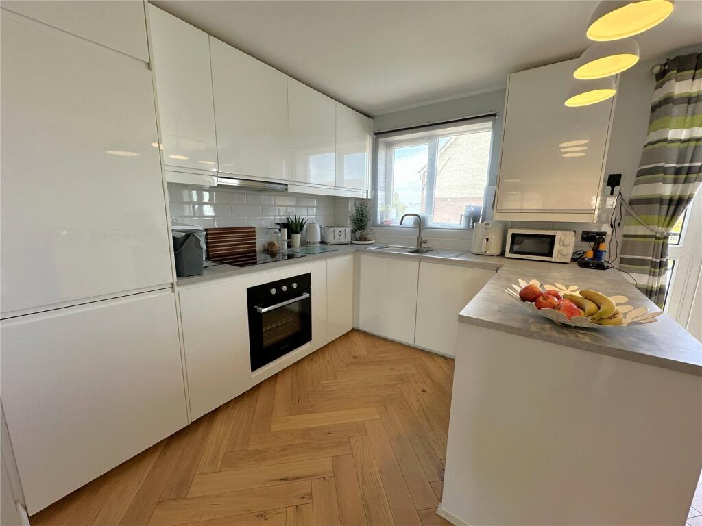 House in Brighton - View 4