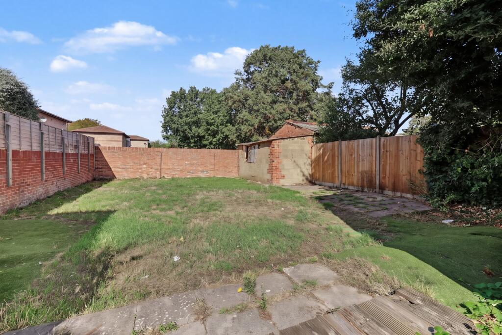 House in Twickenham - View 5