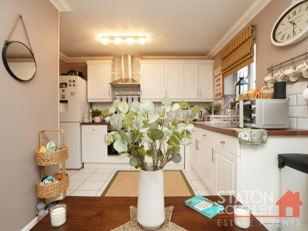 Opal Close, Mansfield, NG18 photo 4