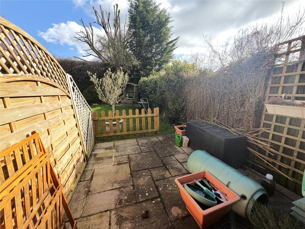 Main image of property: Ashwood Park Annexe, Fetcham, KT22