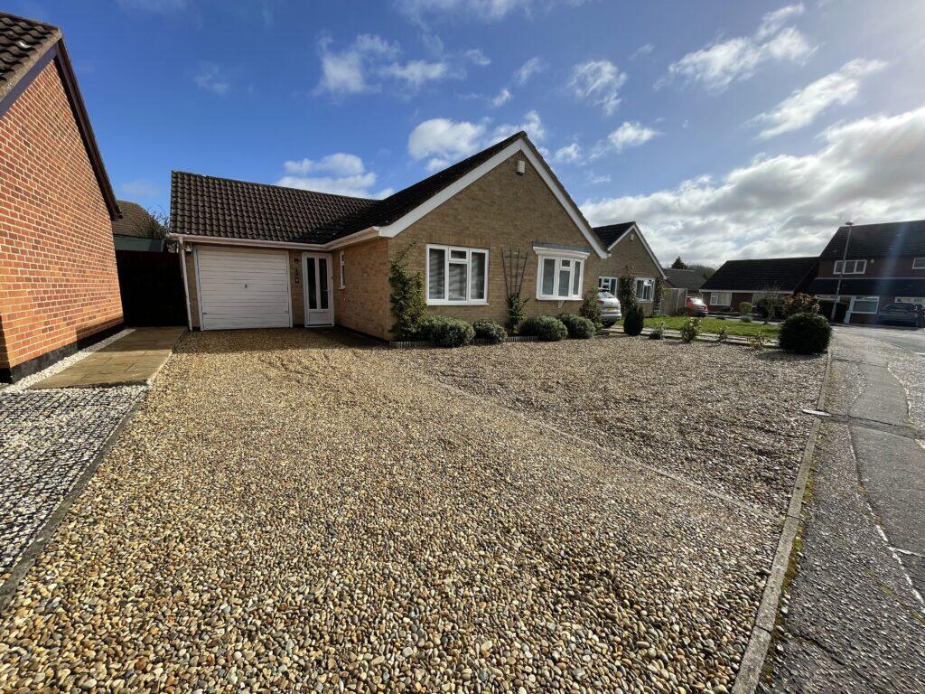 2-bed detached on The Crofts, Chapel Break, £290,000