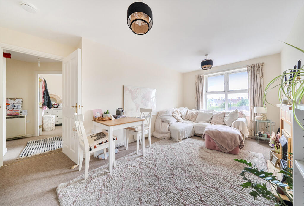 Main image of property: Fishponds Road, Eastville, Bristol, Somerset, BS5