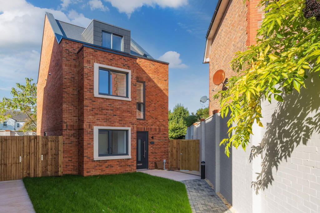 Main image of property: Priory Street, Tonbridge, TN9 2AW