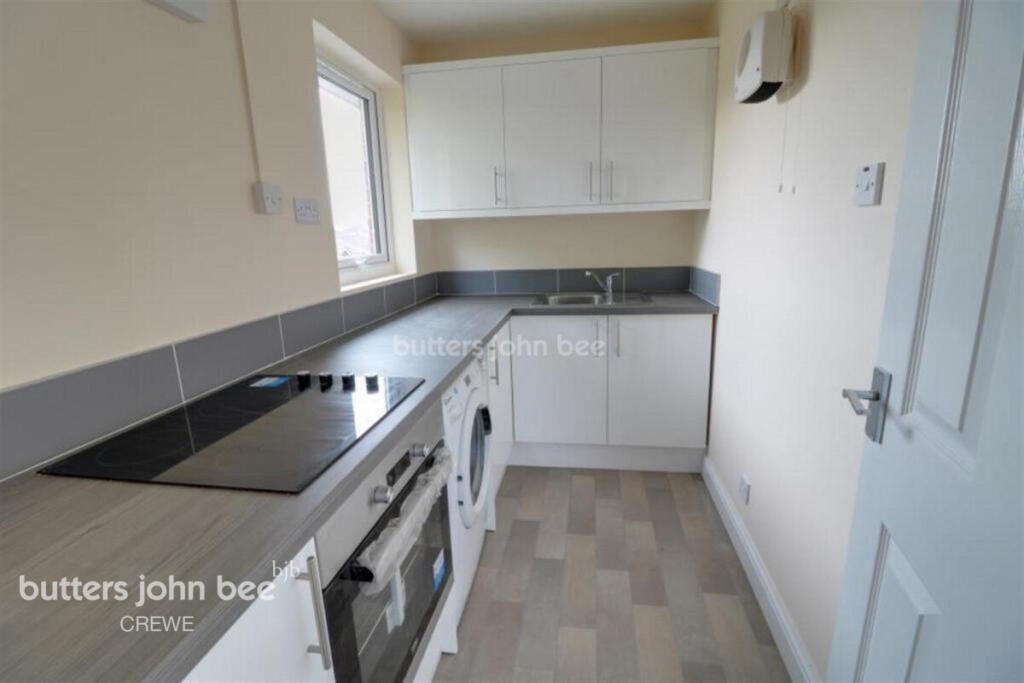 Apartment in Crewe - View 4