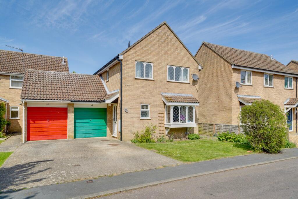 3-bed detached on St. Ives, Cambridgeshire, PE27, £340,000