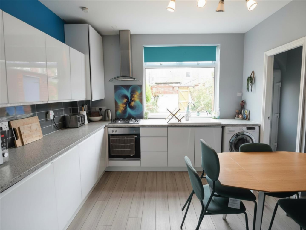 House in York - View 5