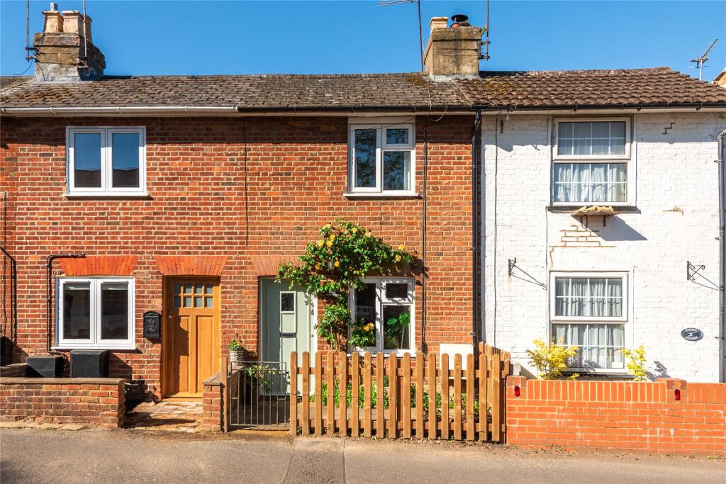 Main image of property: Mount Pleasant, Aspley Guise, Milton Keynes, Bedfordshire, MK17