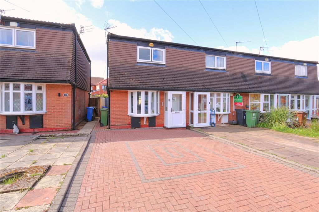 Main image of property: Maple Avenue, Denton, Manchester, Greater Manchester, M34