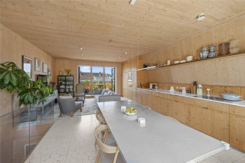 114 Peckham Rye, London, SE15 photo 4