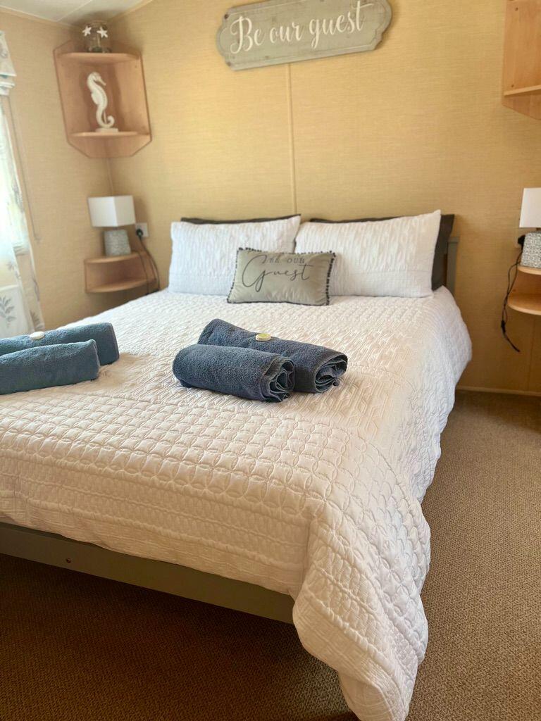 Gillard Road , Brixham, TQ5 9EP - More
