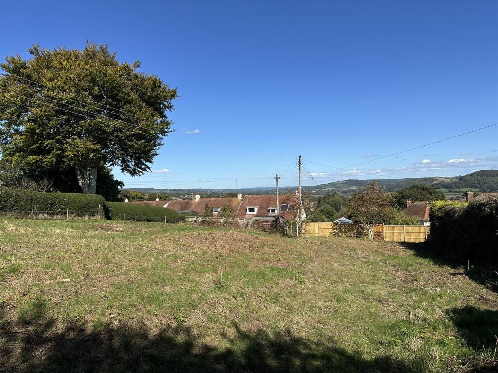 Bunts Lane, Seaton - View 2