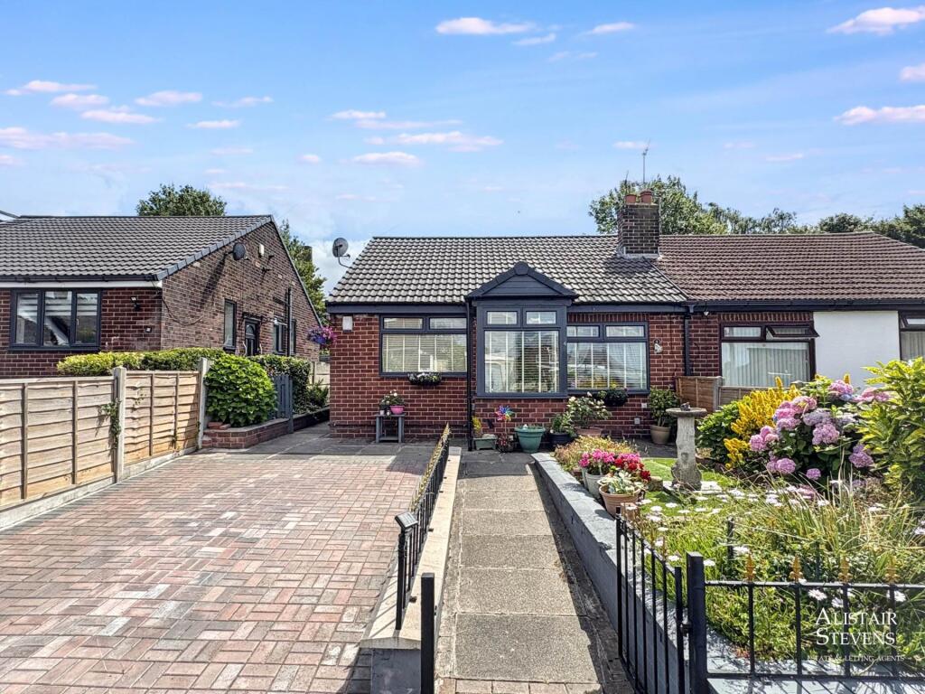 Main image of property: Mendip Close, Chadderton
